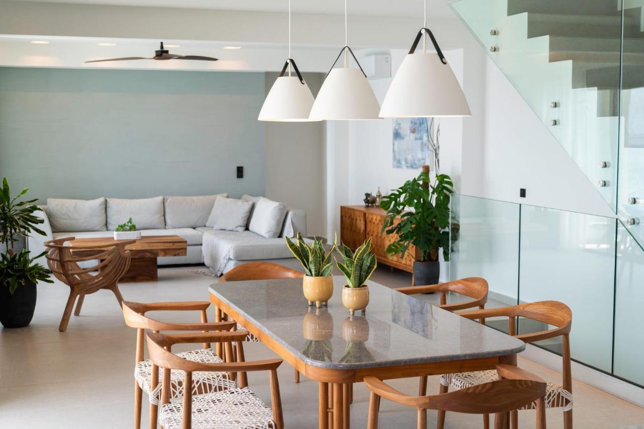 Rozites Luxury Beachfront Villa, By Hellocrete Kerames Exteriör bild